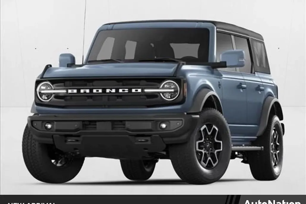 2025 Ford Bronco Outer Banks photo 1
