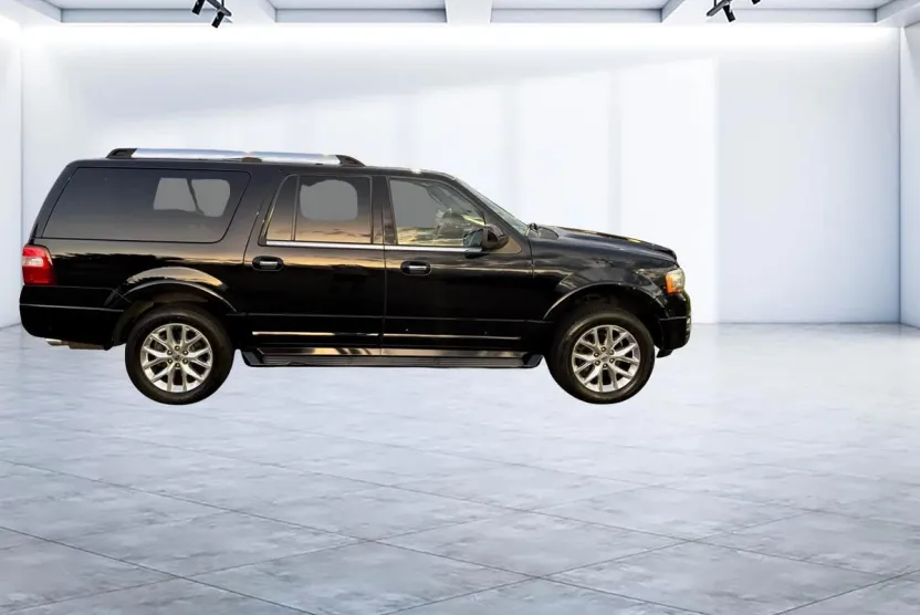 2017 Ford Expedition EL Limited photo 1