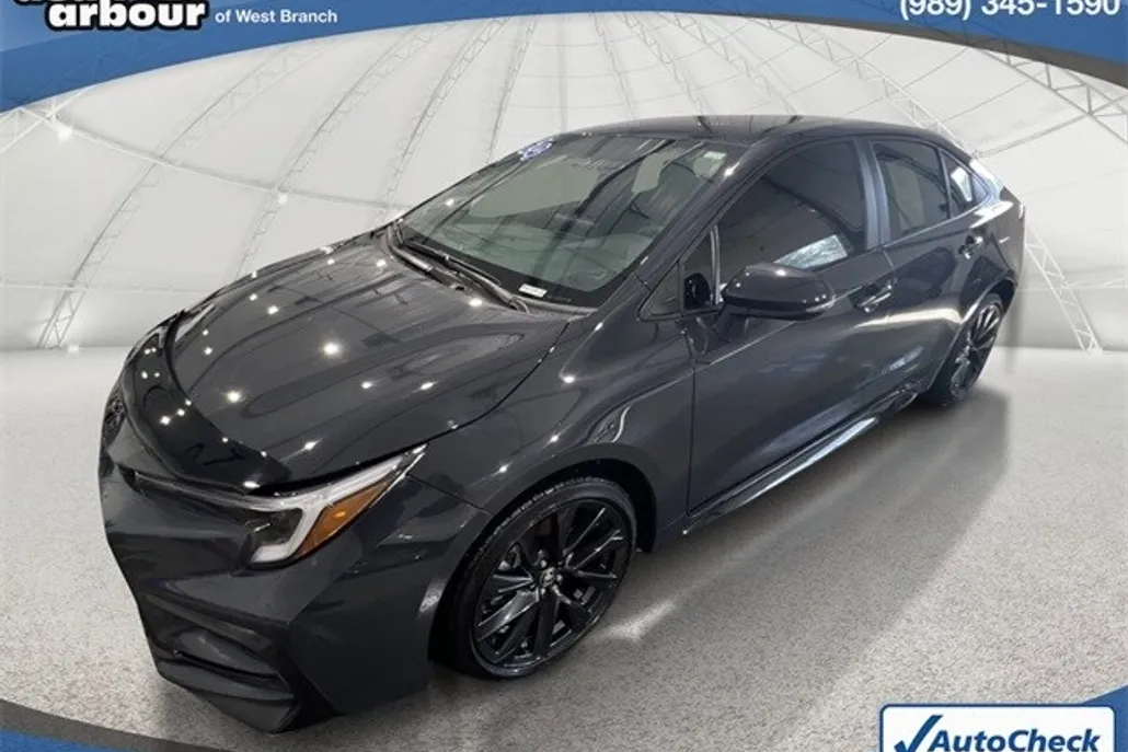 2024 Toyota Corolla SE photo 1