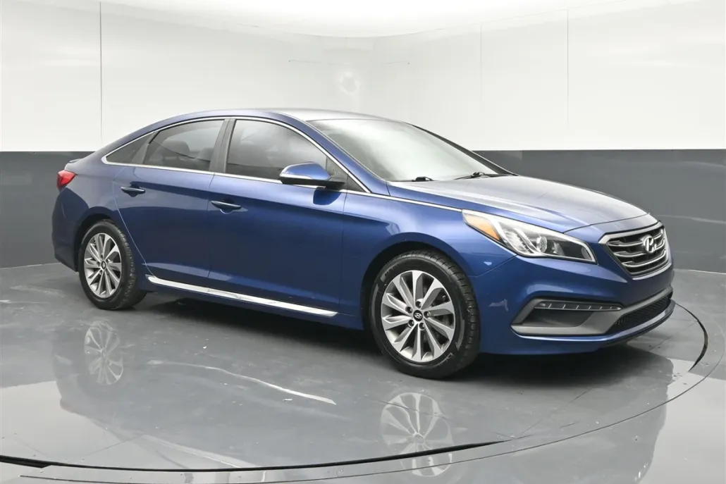2015 Hyundai Sonata Sport photo 1