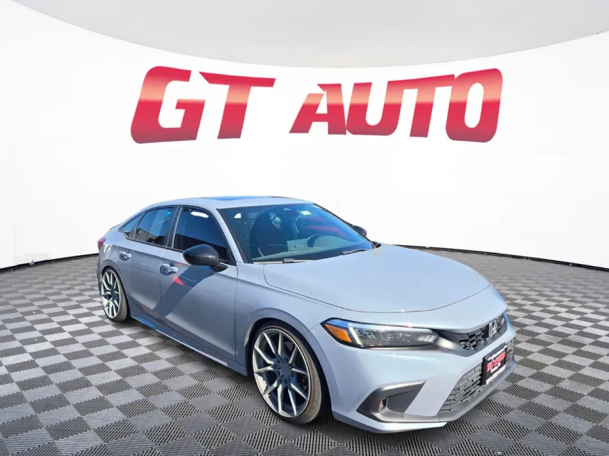 2022 Honda Civic Si photo 1