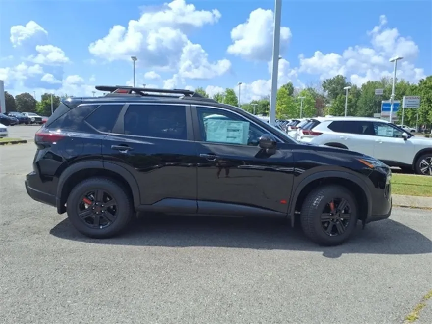 2025 Nissan Rogue AWD photo 1