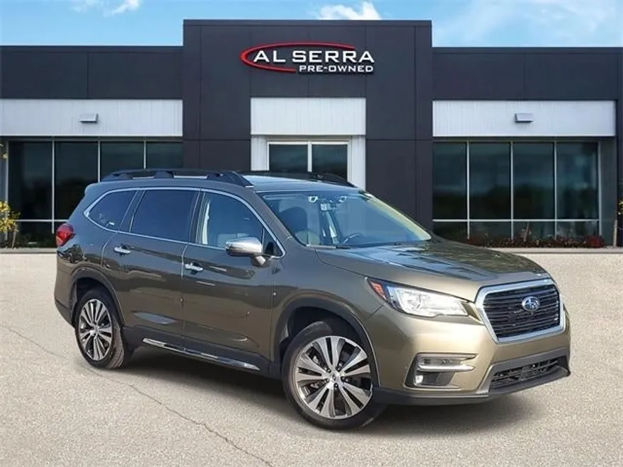 2022 Subaru Ascent Touring photo 1