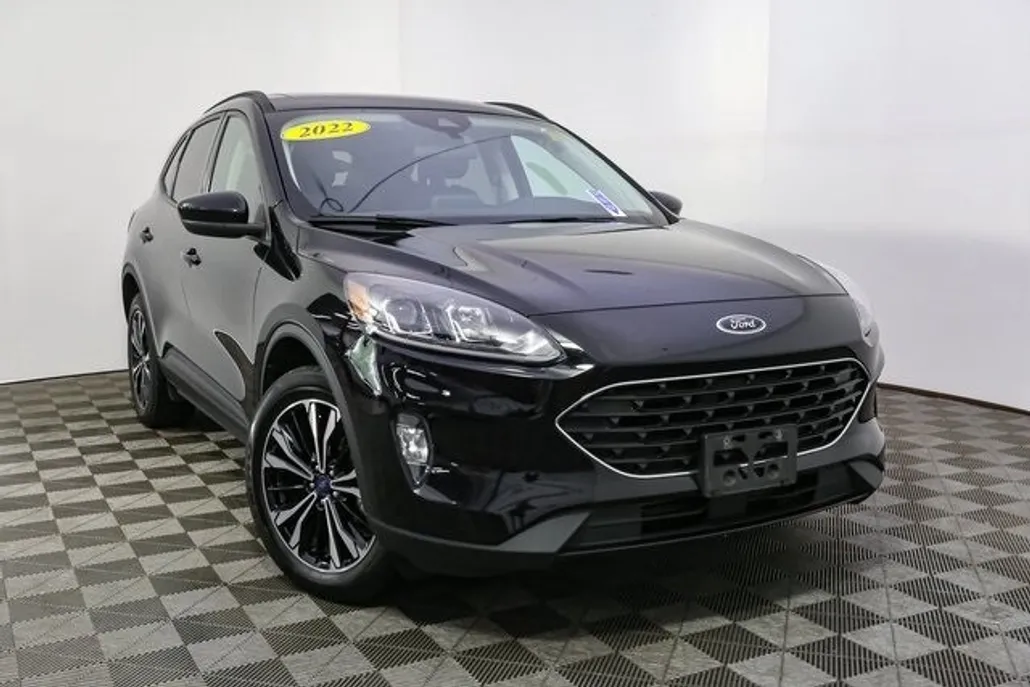 2022 Ford Escape SEL photo 1