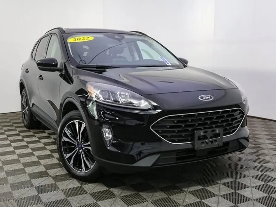 2022 Ford Escape SEL photo 1