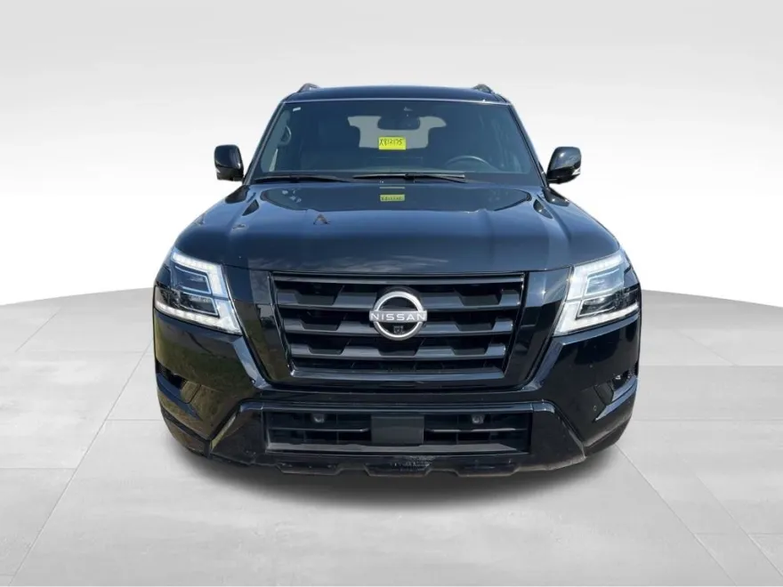 2022 Nissan Armada SL photo 1