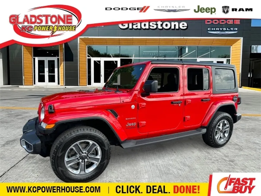 2022 Jeep Wrangler Unlimited Sahara photo 1