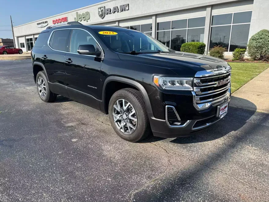 2023 Gmc Acadia SLT photo 1