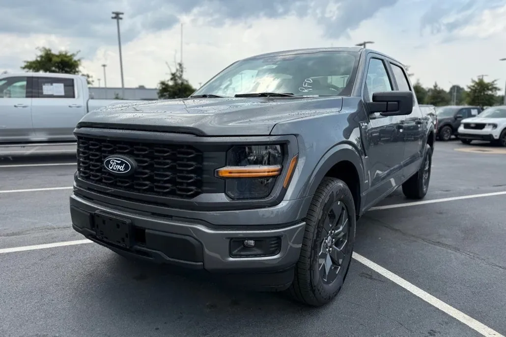 2025 Ford F-150 STX photo 1