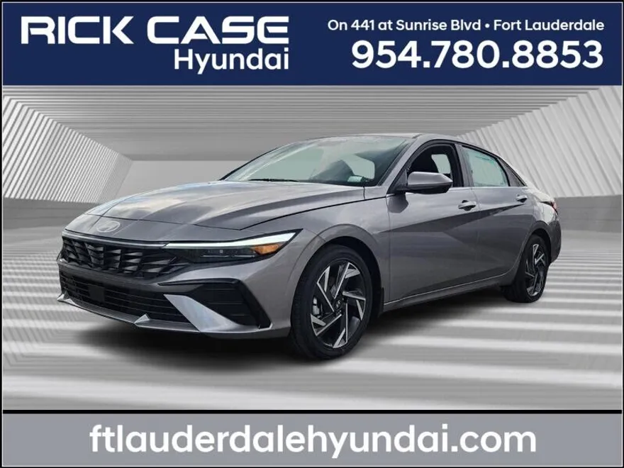 2025 Hyundai Elantra SEL Sport photo 1