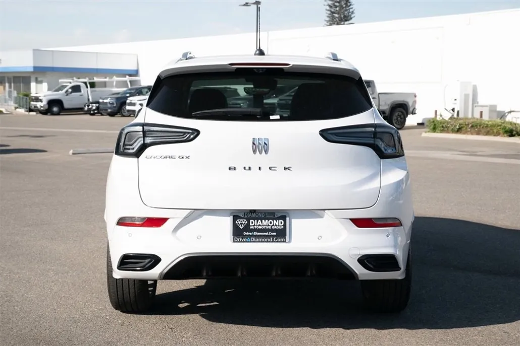 2025 Buick Encore GX Avenir photo 1