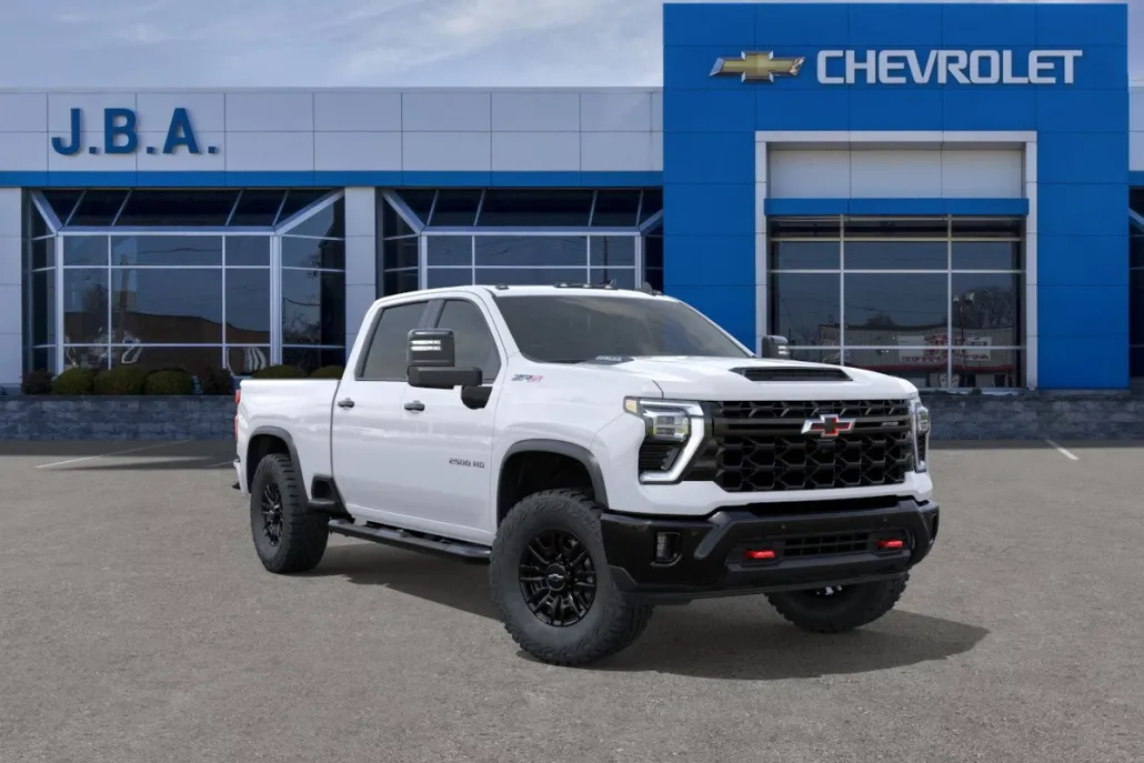 2026 Chevrolet Silverado 2500HD ZR2 photo 1