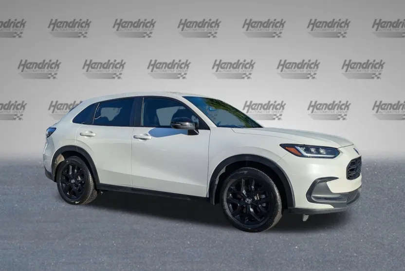 2023 Honda HR-V Sport photo 1