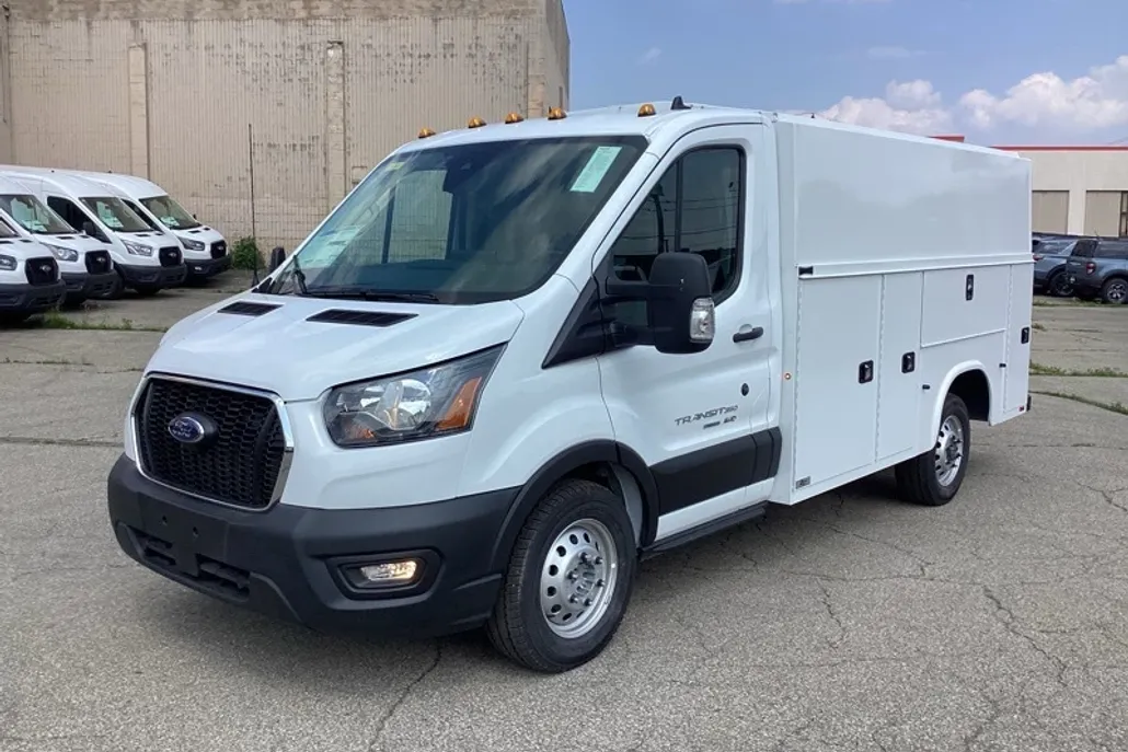 2024 Ford Transit photo 1