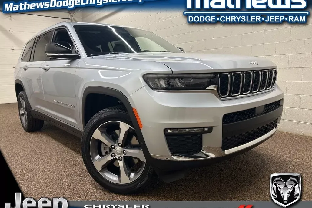 2025 Jeep Grand Cherokee Limited photo 1