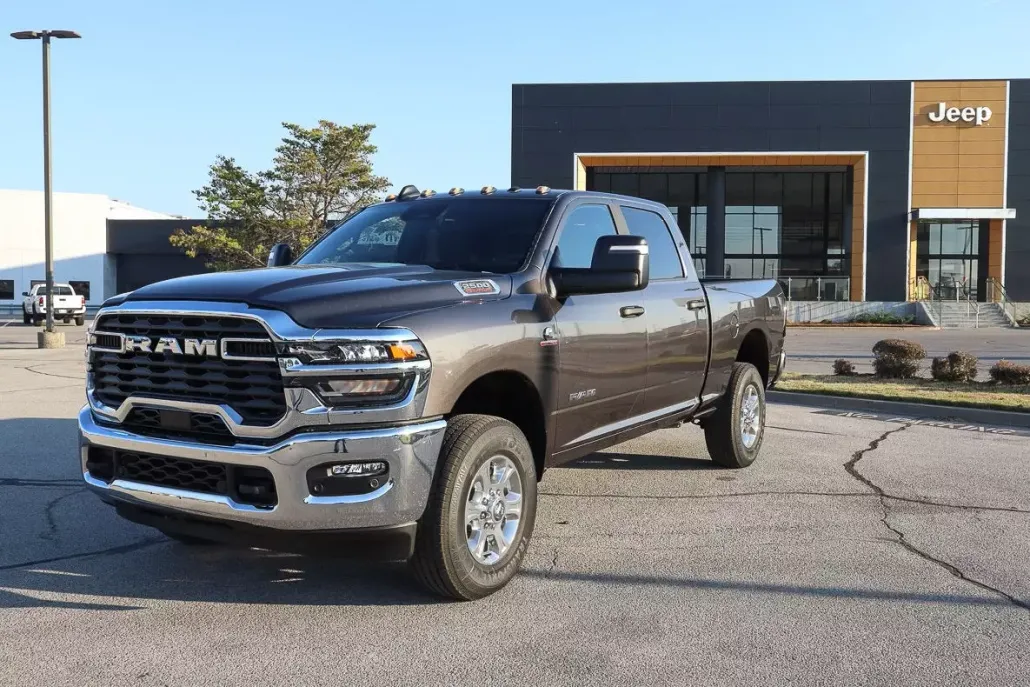 2025 Ram 2500 Big Horn photo 1
