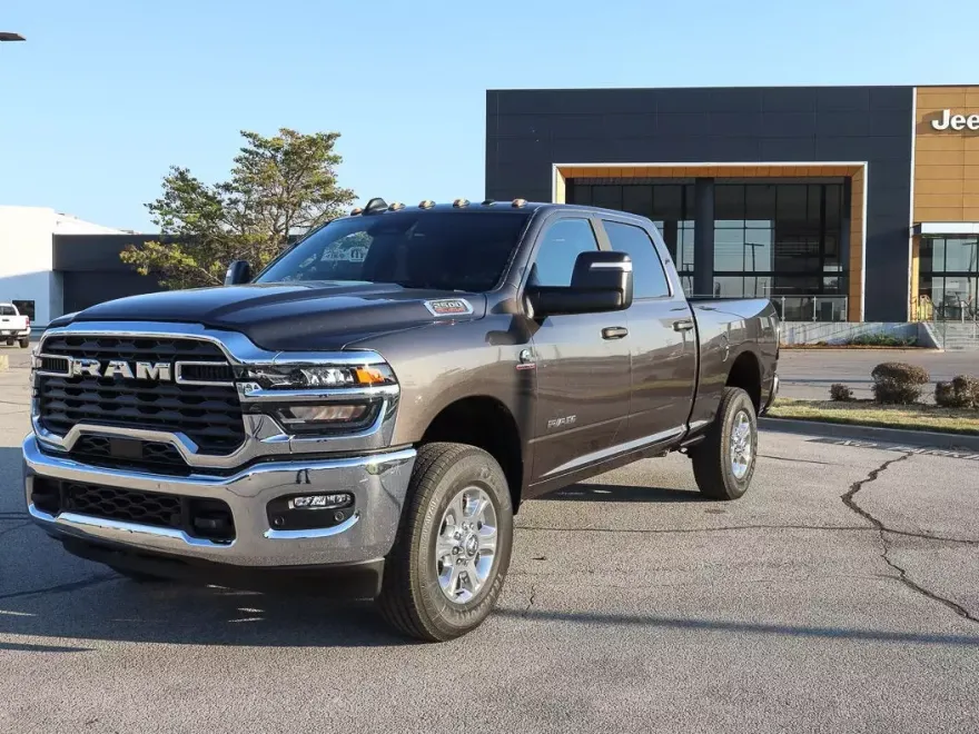 2025 Ram 2500 Big Horn photo 1