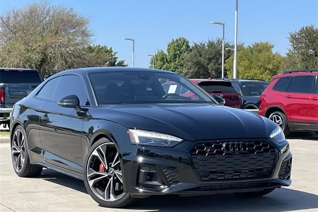 2022 Audi S5 Prestige photo 1