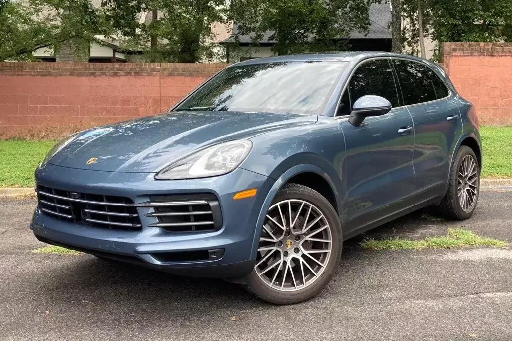 2020 Porsche Cayenne Base photo 1