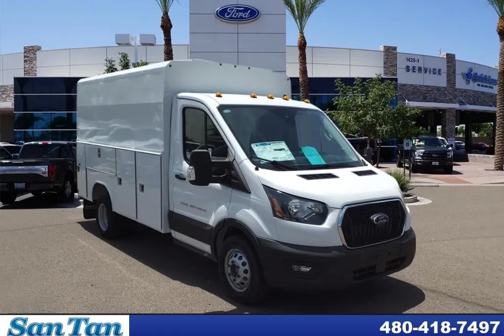 2024 Ford Transit photo 1