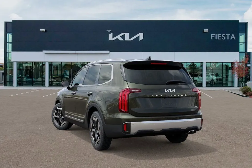 2025 Kia Telluride S photo 1