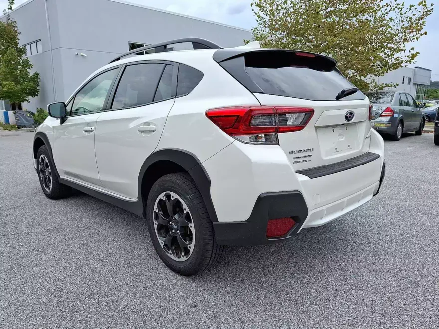 2023 Subaru Crosstrek Premium photo 1