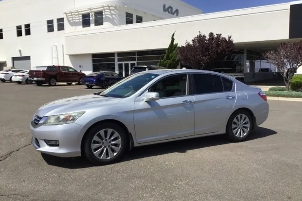 2013 Honda Accord EX-L photo 1
