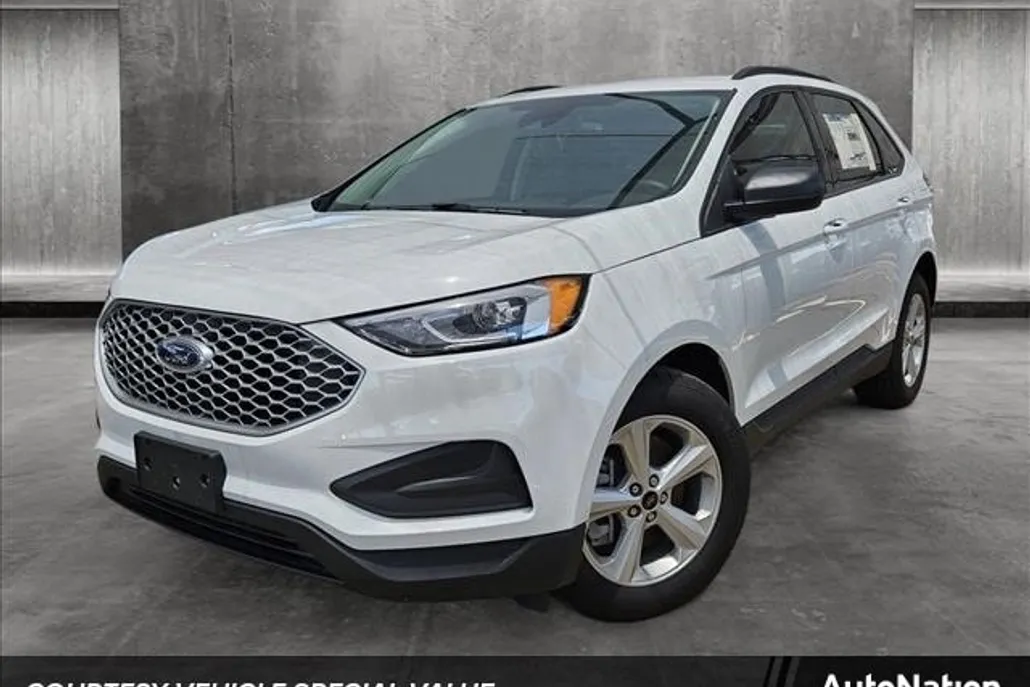 2024 Ford Edge SE photo 1