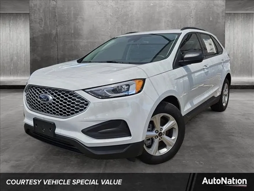 2024 Ford Edge SE photo 1