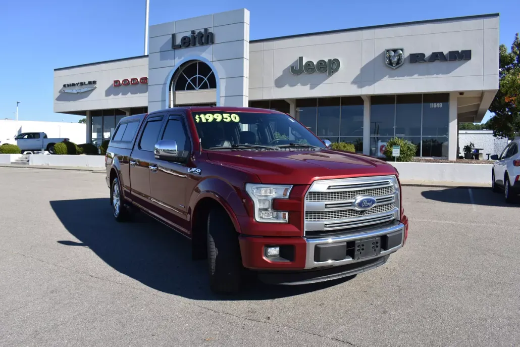 2015 Ford F-150 Platinum photo 1