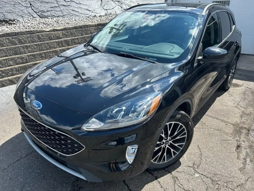 2020 Ford Escape Plug-In Hybrid SEL photo 1