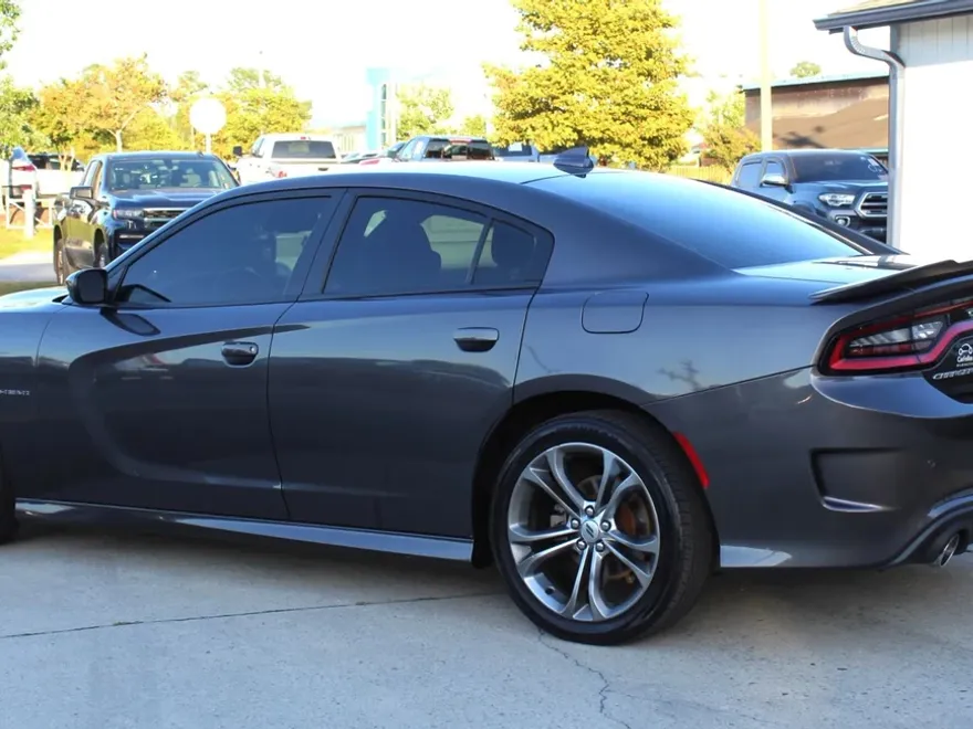 2021 Dodge Charger R/T photo 1