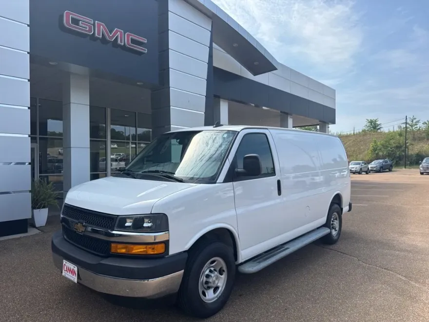 2023 Chevrolet Express Cargo 2500 Van photo 1