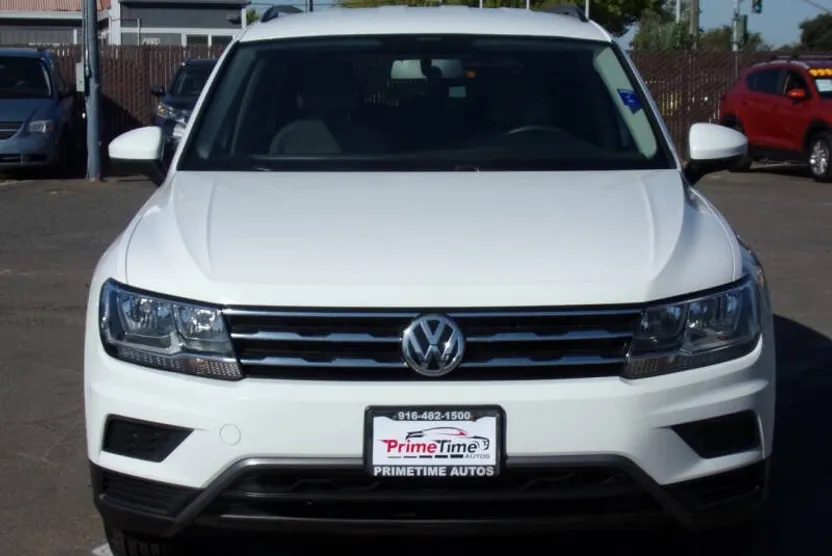 2021 Volkswagen Tiguan S photo 1