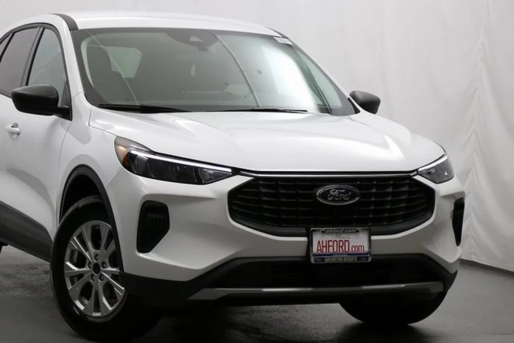 2026 Ford Escape Active photo 1