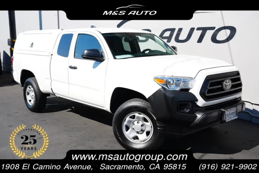 2020 Toyota Tacoma SR Access Cab photo 1