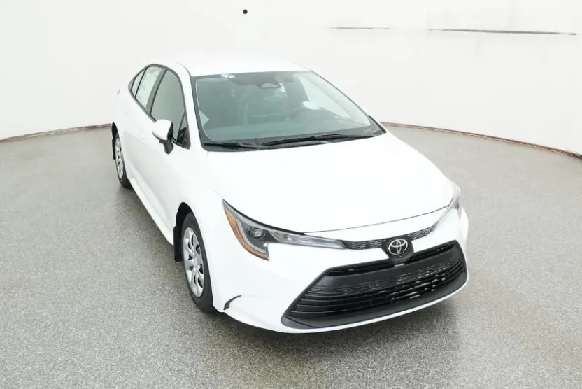2026 Toyota Corolla LE photo 1