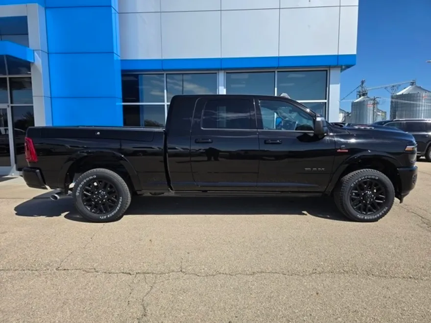 2026 Ram 2500 Limited photo 1