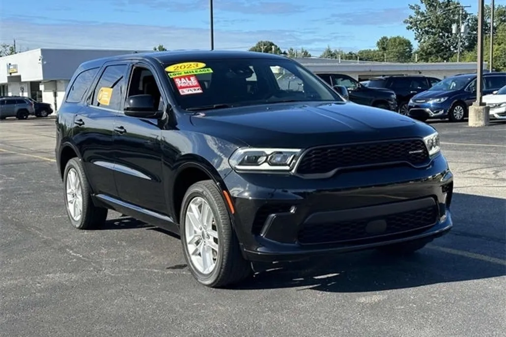 2023 Dodge Durango GT photo 1