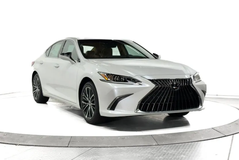 2025 Lexus ES Premium photo 1