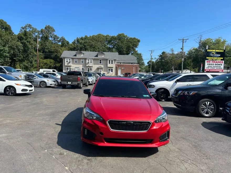 2017 Subaru Impreza 2.0i Sport photo 1