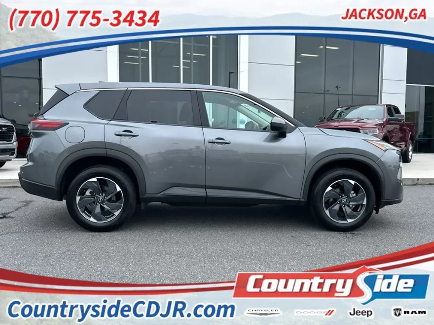 2024 Nissan Rogue SV photo 1