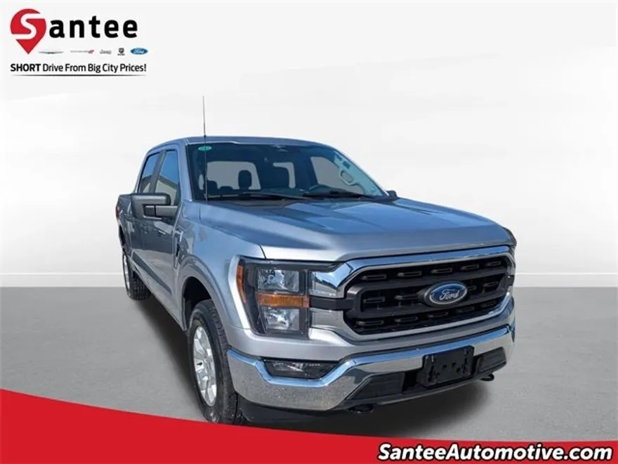 2023 Ford F-150 XLT photo 1