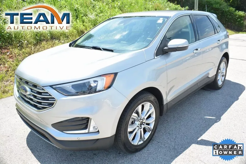 2024 Ford Edge Titanium photo 1
