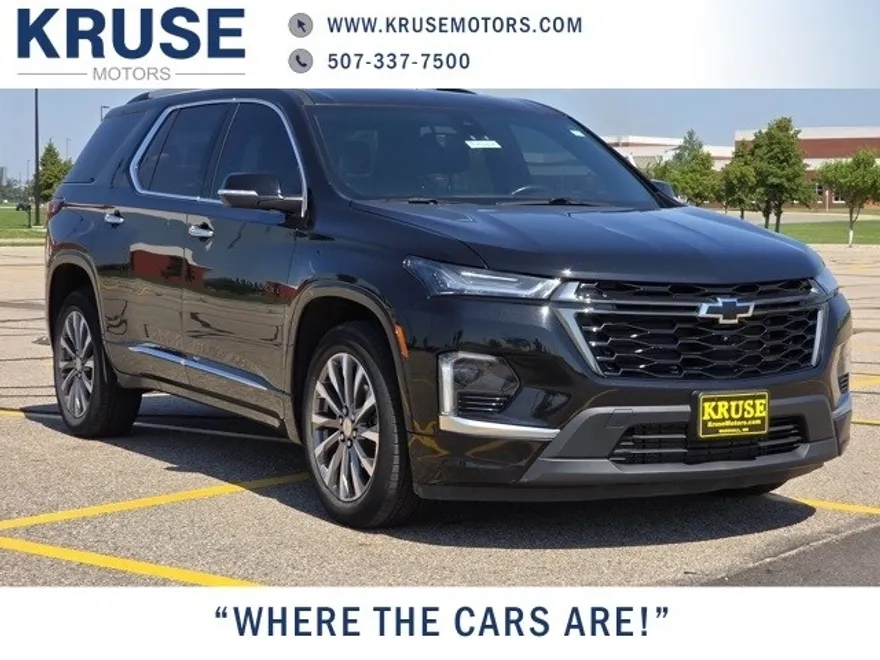 2022 Chevrolet Traverse Premier photo 1