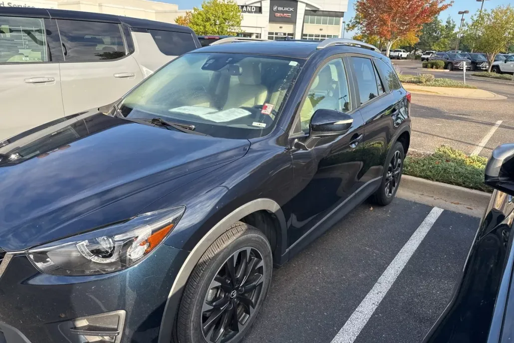 2016 Mazda CX-5 Grand Touring photo 1