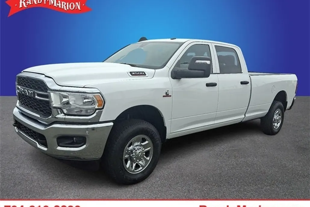2023 Ram 3500 Tradesman photo 1