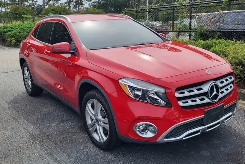 2018 Mercedes Benz GLA 250 photo 1