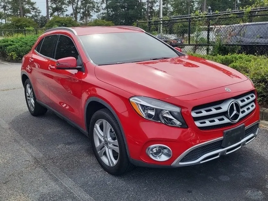 2018 Mercedes Benz GLA 250 photo 1