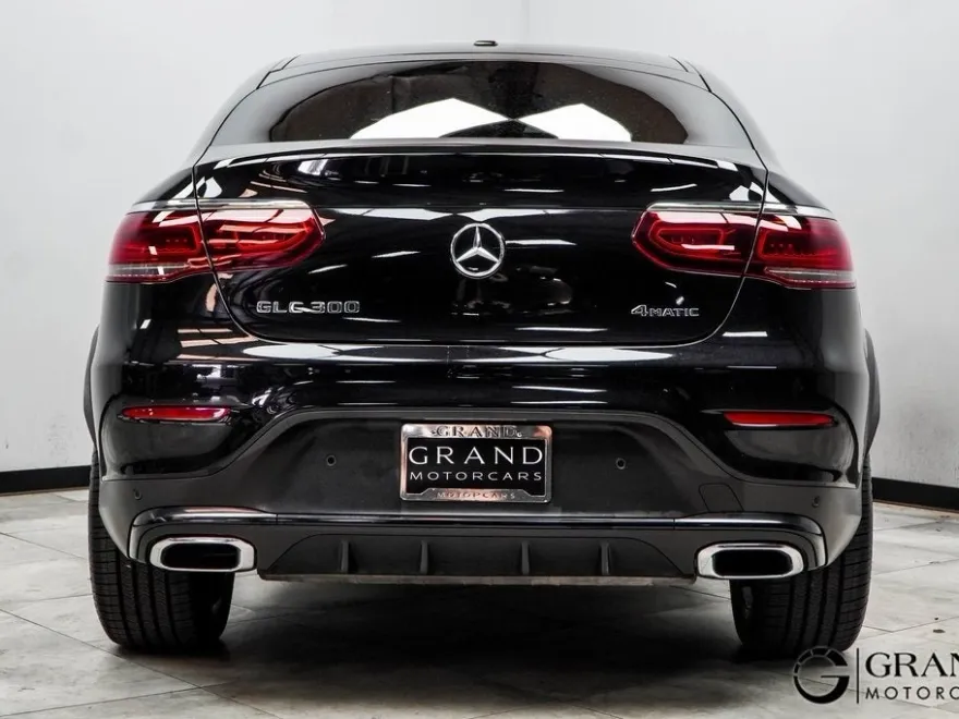 2022 Mercedes Benz GLC 300 4MATIC Coupe photo 8